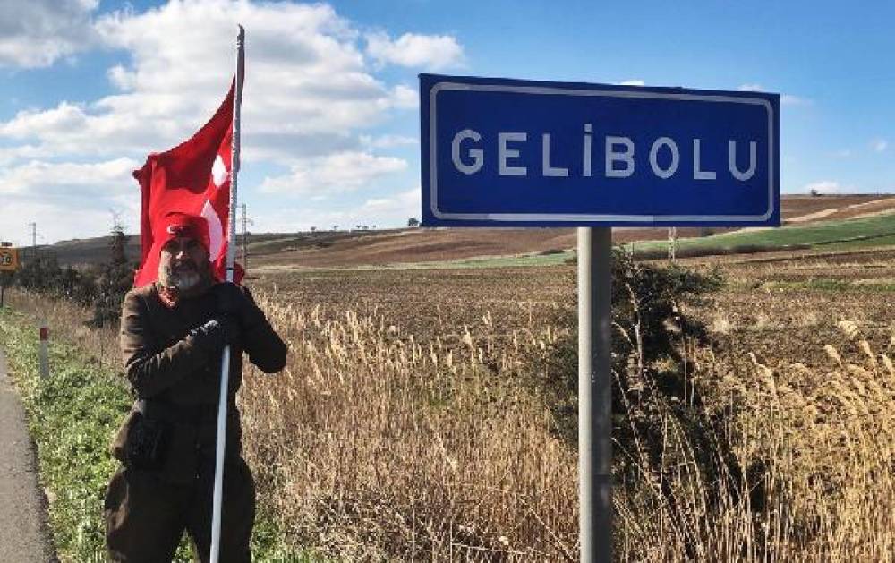 Şehitler için İstanbul'dan Çanakkale'ye yürüyen gazi torunu, Gelibolu'ya ulaştı