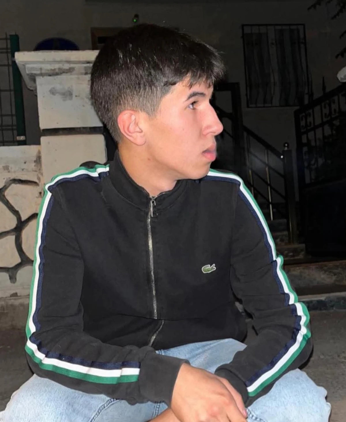 16 yaşındaki Mustafa, akranı tarafından bı&ccedil;aklanarak &ouml;ld&uuml;r&uuml;ld&uuml;