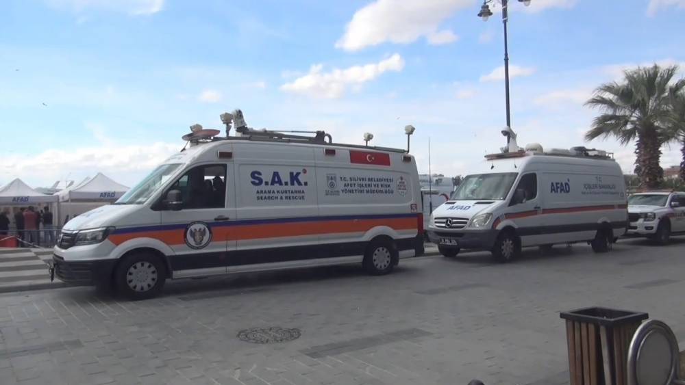 Silivri&rsquo;de batan gemideki 9 m&uuml;rettebatı arama &ccedil;alışmaları 15'inci g&uuml;nde devam ediyor 