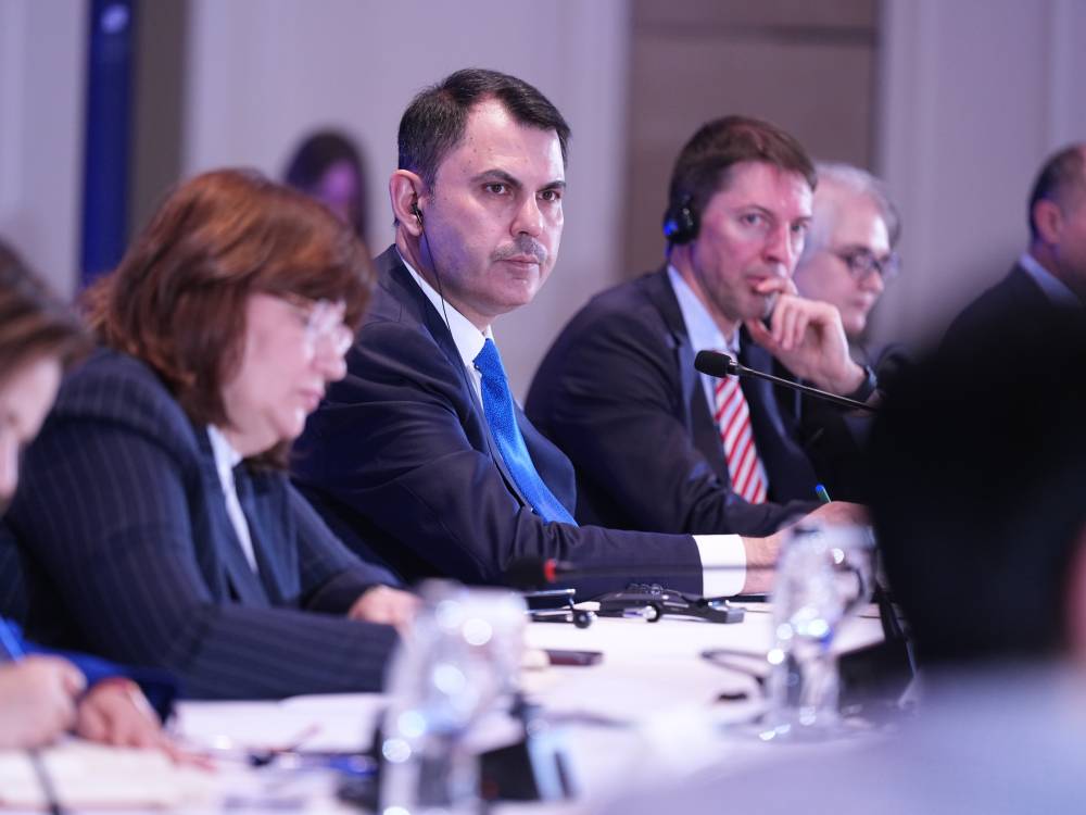 Bakan Kurum: T&uuml;rkiye &ccedil;ok zor bir s&uuml;re&ccedil;te COP 31 ev sahipliğini &uuml;stlenmiştir