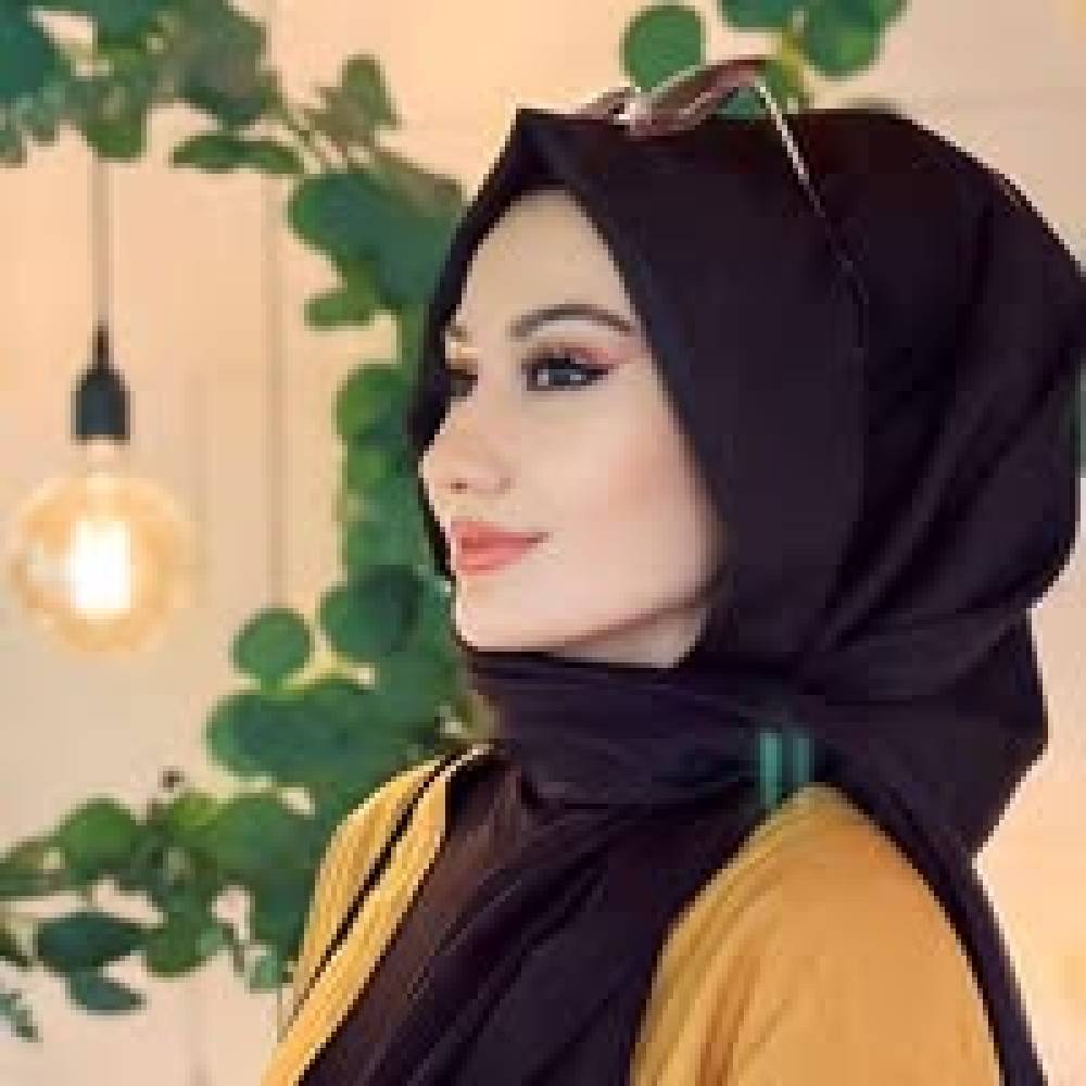 Otomobilin &ccedil;arptığı Ravza &ouml;ld&uuml;, annesi yaralı