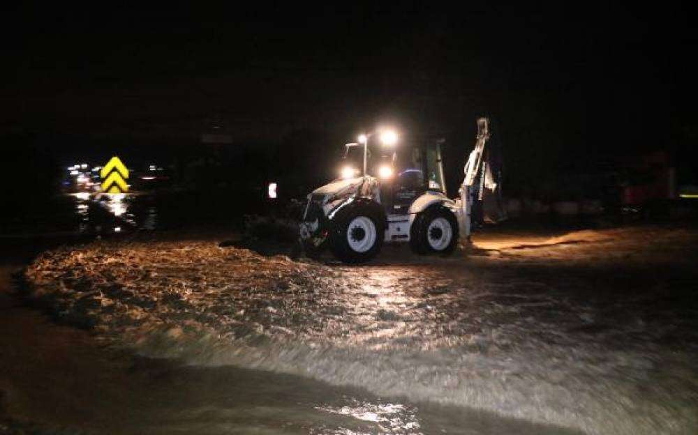 Afyonkarahisar'da sağanak sele neden oldu