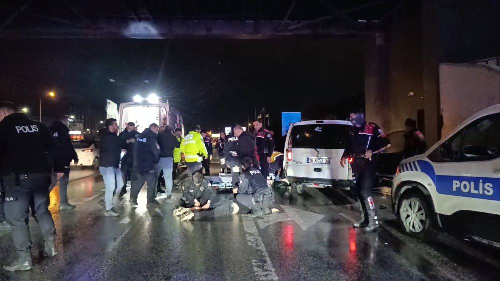 Şiddet uyguladığı kadını &ouml;ld&uuml;r&uuml;p, polise tabanca doğrultan ş&uuml;pheli vurularak yakalandı