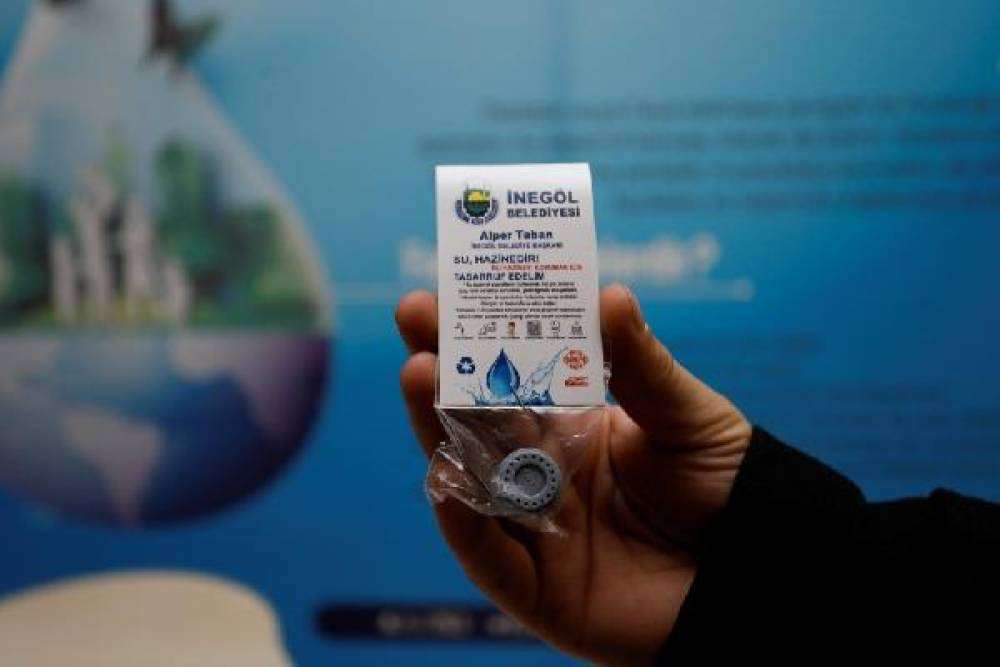 Öğrencilere su tasarrufu sağlayan perlatör hediye edildi