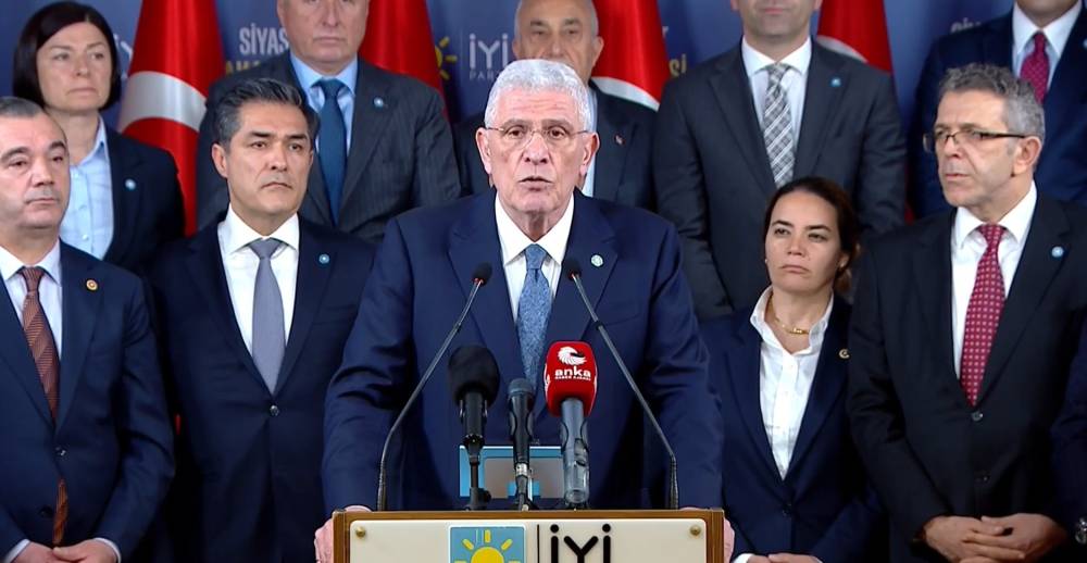 Dervişoğlu: YSK kararını hi&ccedil;e sayan yaklaşım t&uuml;m partiler i&ccedil;in tehdittir