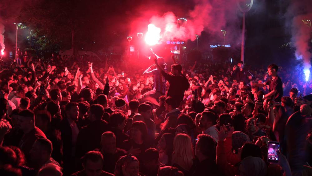 Trabzon'da kupa zaferi coşkuyla kutlandı 