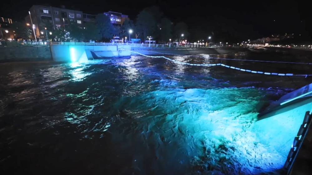 Tokat'ta Yeşilırmak Nehri'nin su seviyesi y&uuml;kseldi