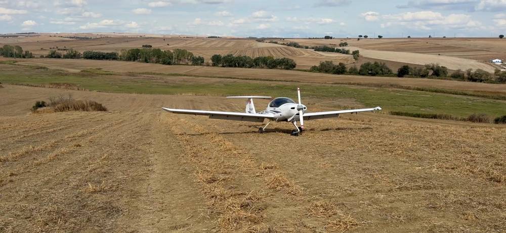  Tekirdağ'da eğitim u&ccedil;ağı, tarlaya zorunlu iniş yaptı