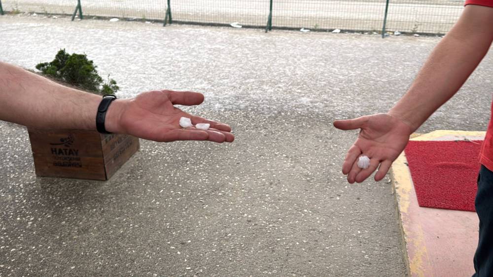 Hatay'da dolu etkili oldu