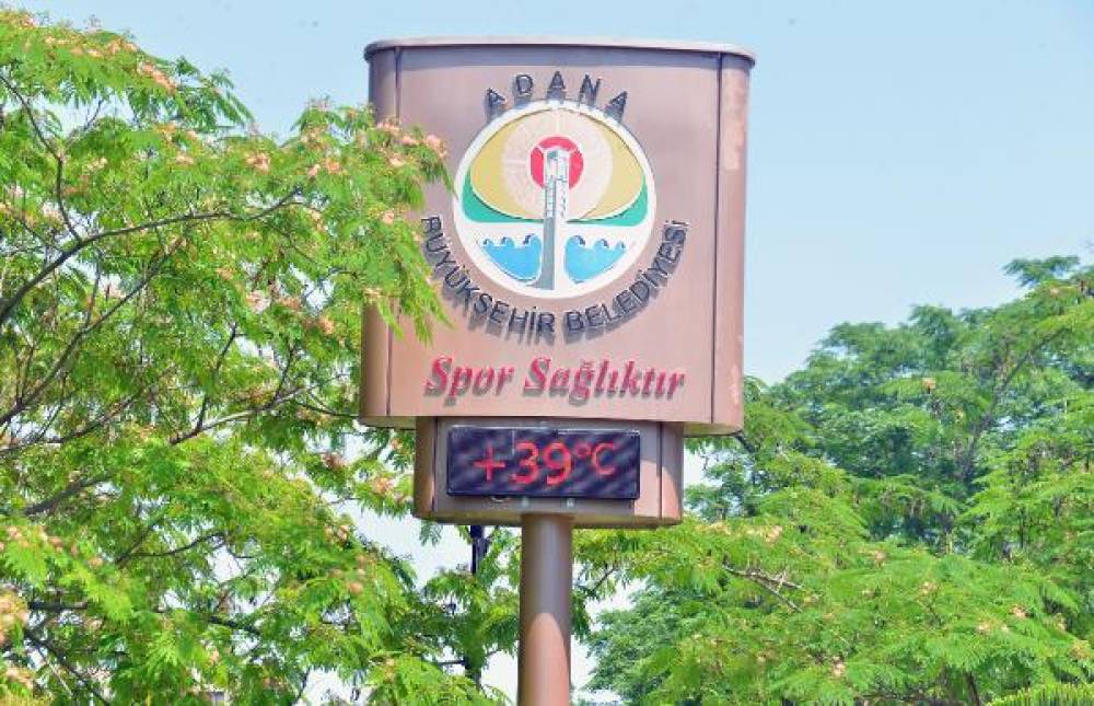 Adana'da hava sıcaklığı 40 dereceye dayandı 