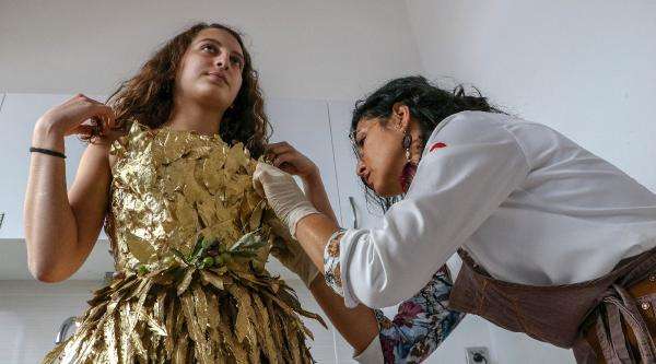 Uluslararası Antalya Gastronomi Festivali'nde çikolata ve şekerden elbiseler podyumda