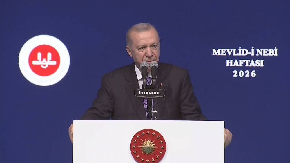 Cumhurbaşkanı Erdoğan: M&uuml;sl&uuml;manlar olarak hak ve hukukumuzu birlikte savunmak mecburiyetindeyiz 