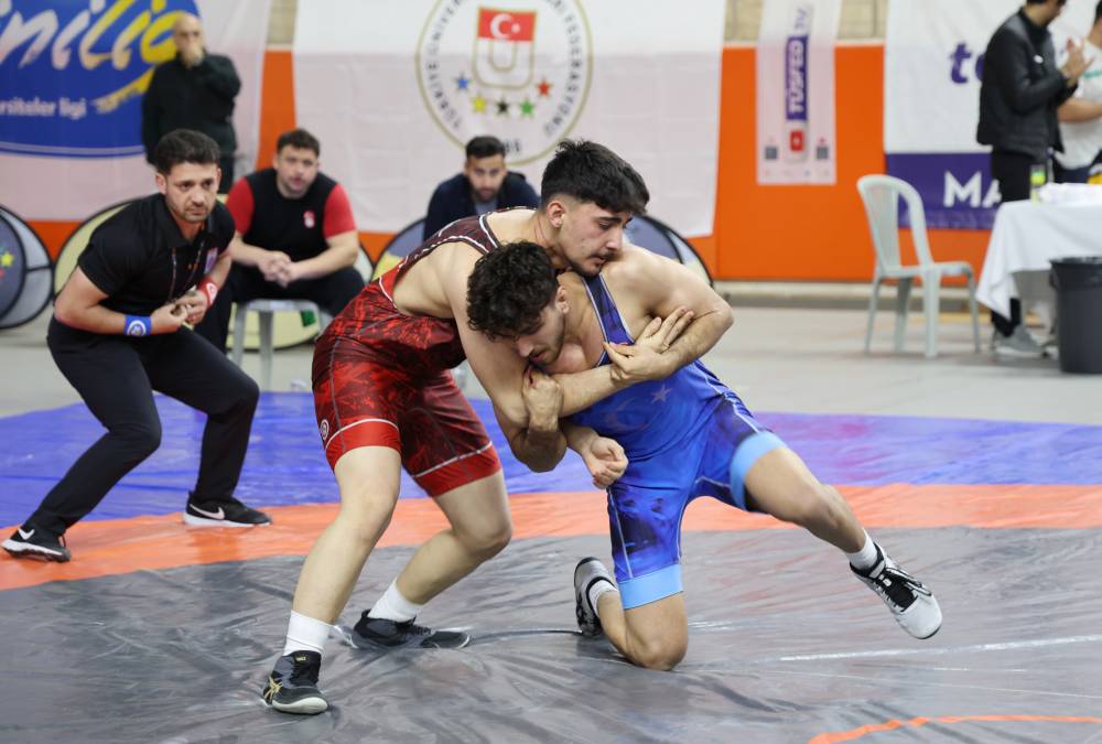 &Uuml;nilig Yeşilay G&uuml;reş T&uuml;rkiye Şampiyonası, Burdur'da başladı
