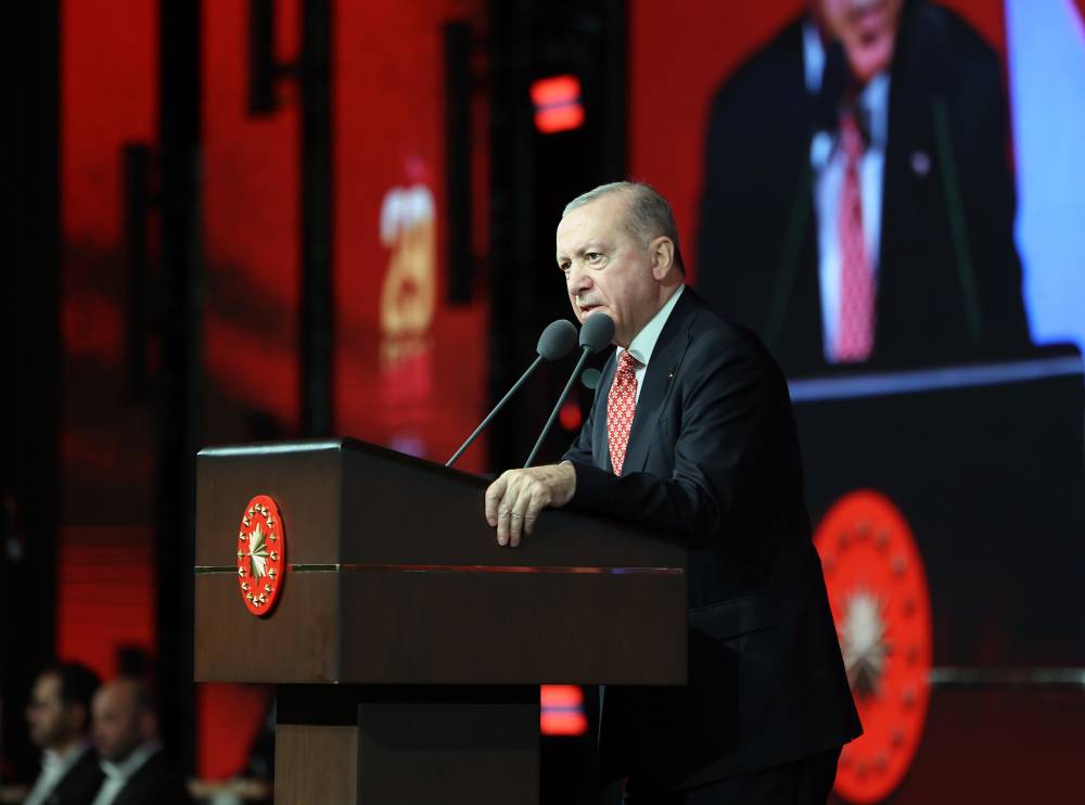 Cumhurbaşkanı Erdoğan: 21'inci y&uuml;zyıl 'T&uuml;rk D&uuml;nyası Y&uuml;zyılı' olacak