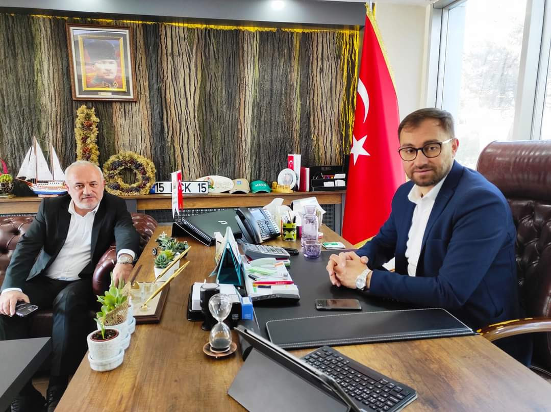 Ak Parti Bucak Belediye Başkan Aday Adayı Ali İnan Ziraat Odasını ziyaret etti