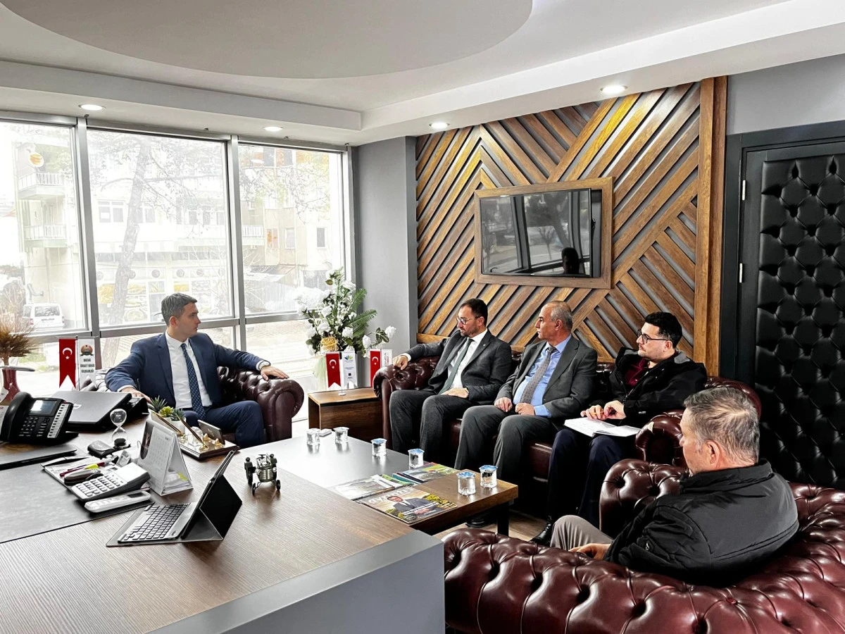 BUCAK&rsquo;TA TARIM G&Uuml;NDEMİ MASAYA YATIRILDI