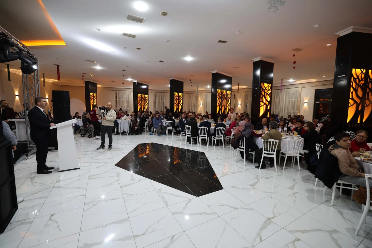 Burdur Belediyesinden Dünya Engelliler Günü yemeği