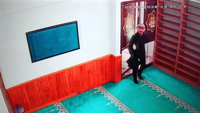 Burdur- Sadaka kutusu hırsızı yakalandı