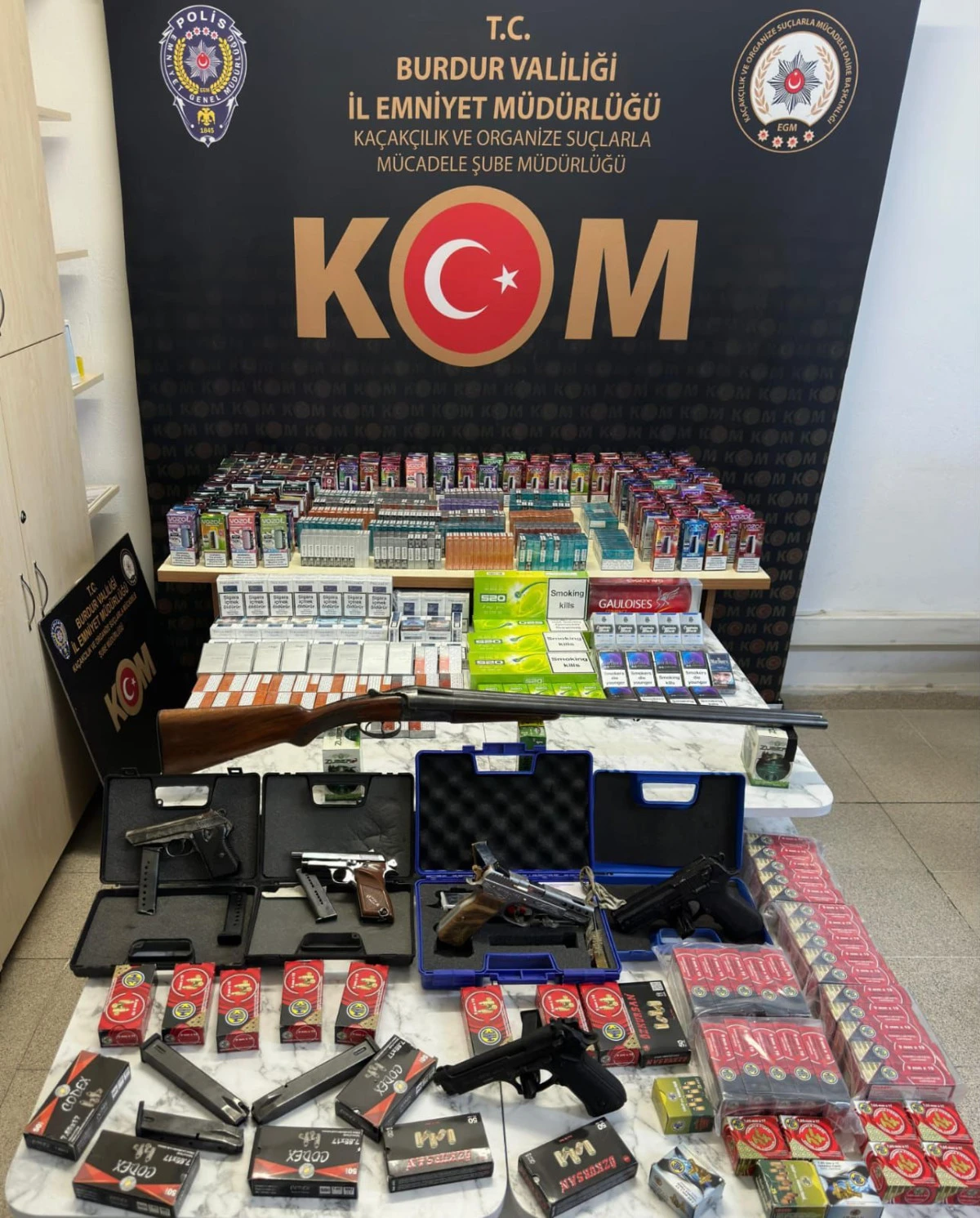 Burdur'da Ka&ccedil;ak&ccedil;ılık Operasyonu: &Ccedil;ok Sayıda Su&ccedil; Unsuru Ele Ge&ccedil;irildi