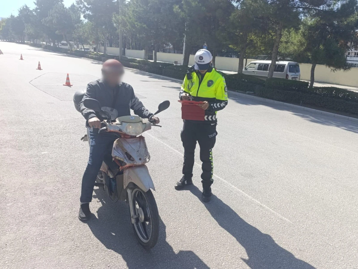 BURDUR’DA MOTOSİKLET VE MOTORLU BİSİKLETLERE YÖNELİK DENETİM