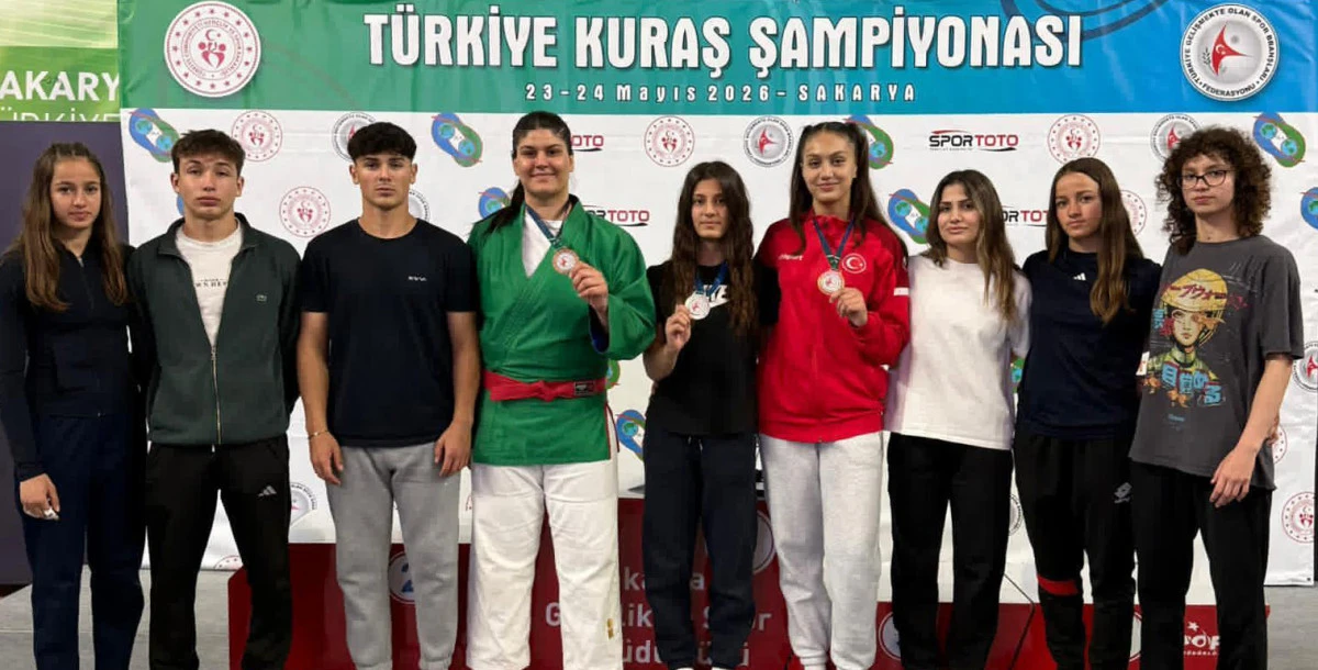 Burdurlu Elif T&uuml;rkiye şampiyonu