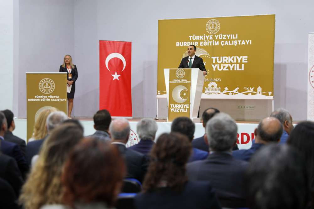 'Eğitimde marka şehir Burdur vizyonunu tekrar ortaya koymak istiyoruz'