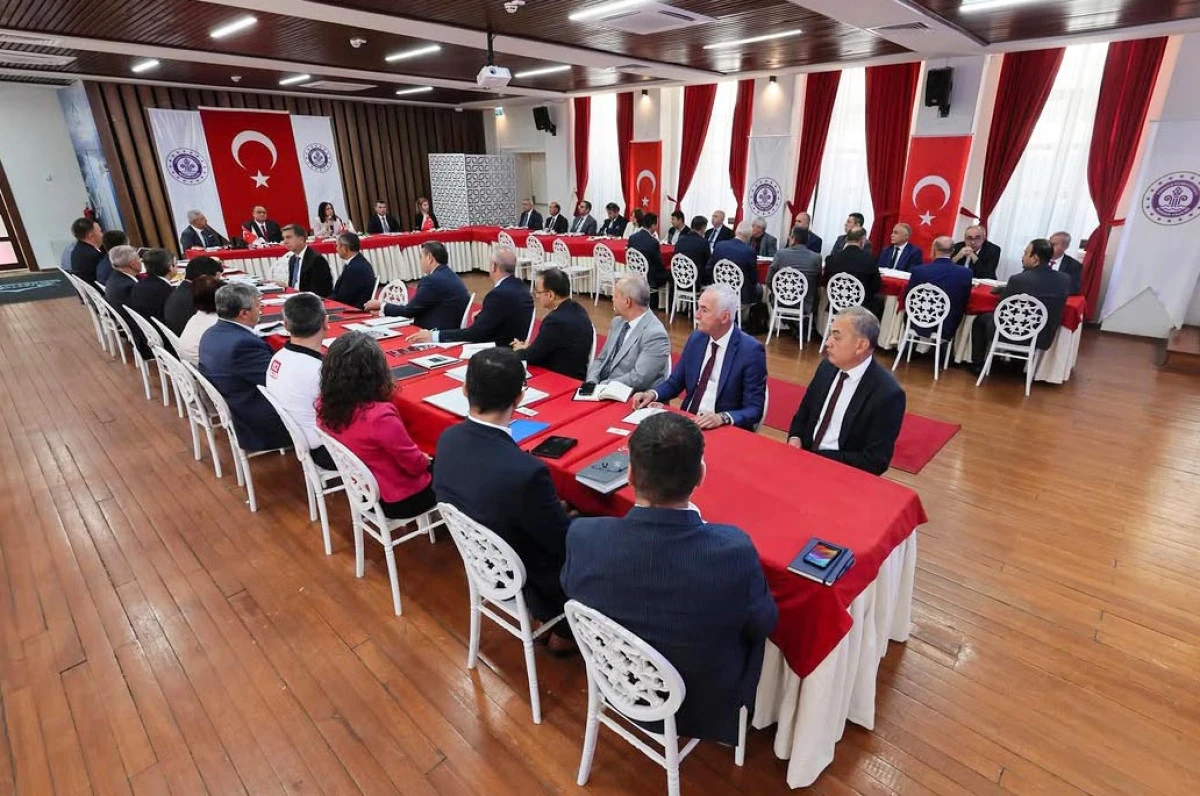 İl idare şube başkanları toplantısı