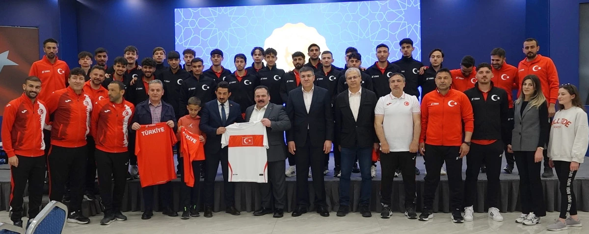 İşitme Engelliler U23 Milli Takımı'nda hedef d&uuml;nya şampiyonluğu