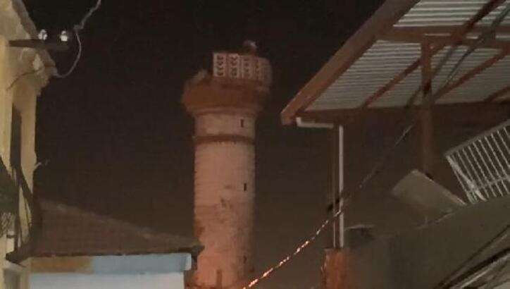 İzmir'de 4.9 büyüklüğünde deprem