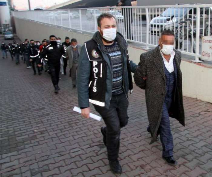 Kayseri'de 350 polisle uyuşturucu operasyonu: 50 gözaltı