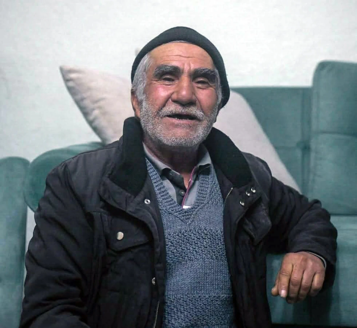 Kıyafetini traktör şaftına kaptırıp öldü