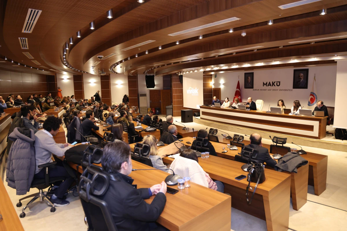 MAK&Uuml;&rsquo;de Mikro Yeterlilik D&ouml;nemi: Eğitim ve İstihdam İlişkisi G&uuml;&ccedil;leniyor