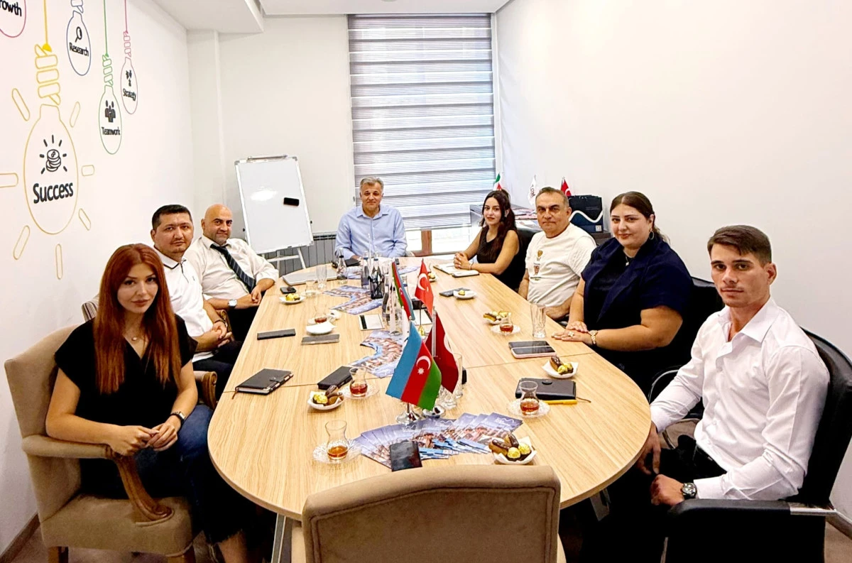 MAK&Uuml;&rsquo;DEN AZERBAYCAN&rsquo;DA ULUSLARARASI AKADEMİK İŞ BİRLİĞİ G&Ouml;R&Uuml;ŞMELERİ