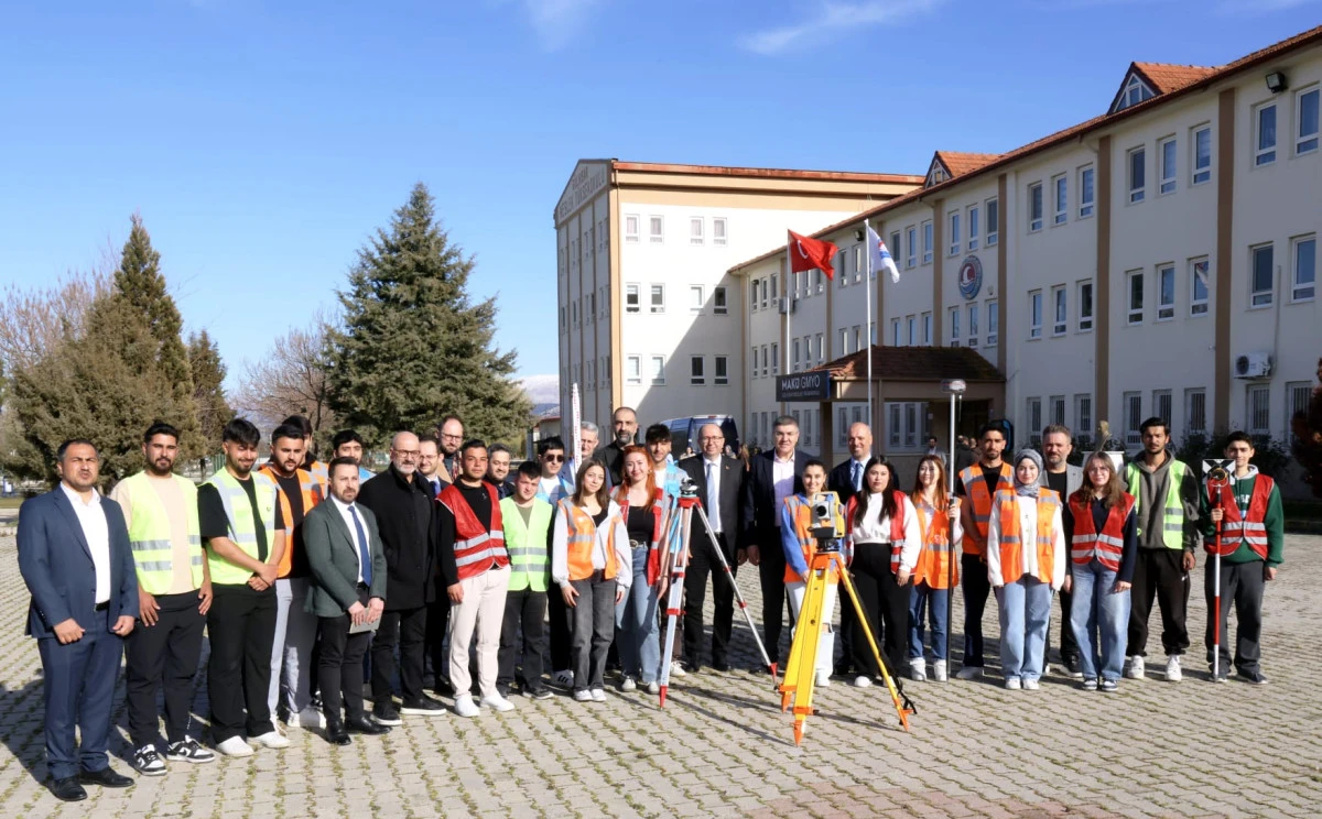 MAK&Uuml;&rsquo;den Batı Burdur &Ccedil;ıkarması, G&ouml;lhisar&rsquo;a Modern Yerleşke M&uuml;jdesi