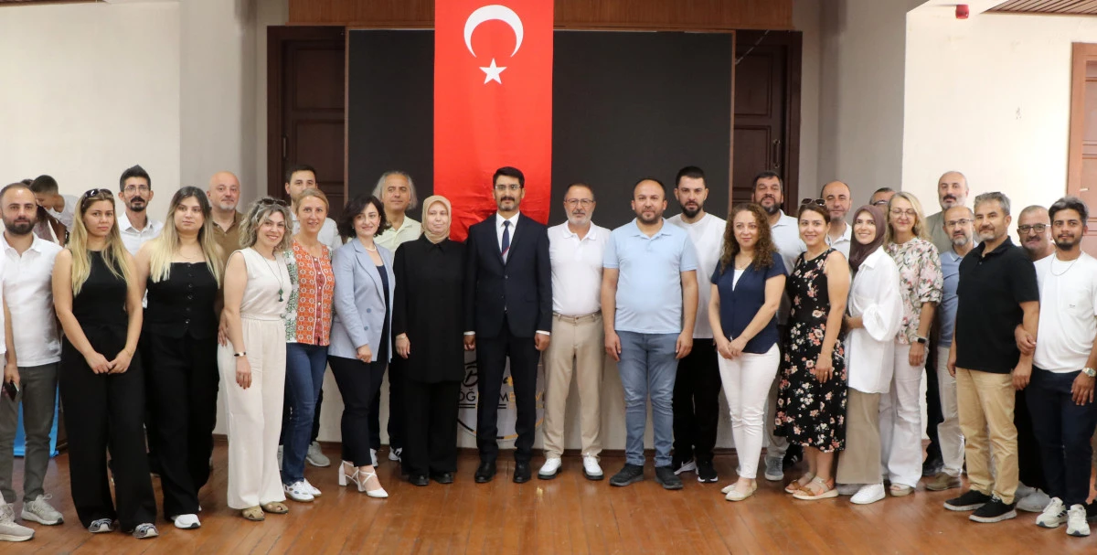 Sağlık-Sen Burdur&rsquo;da kongre s&uuml;reci başladı
