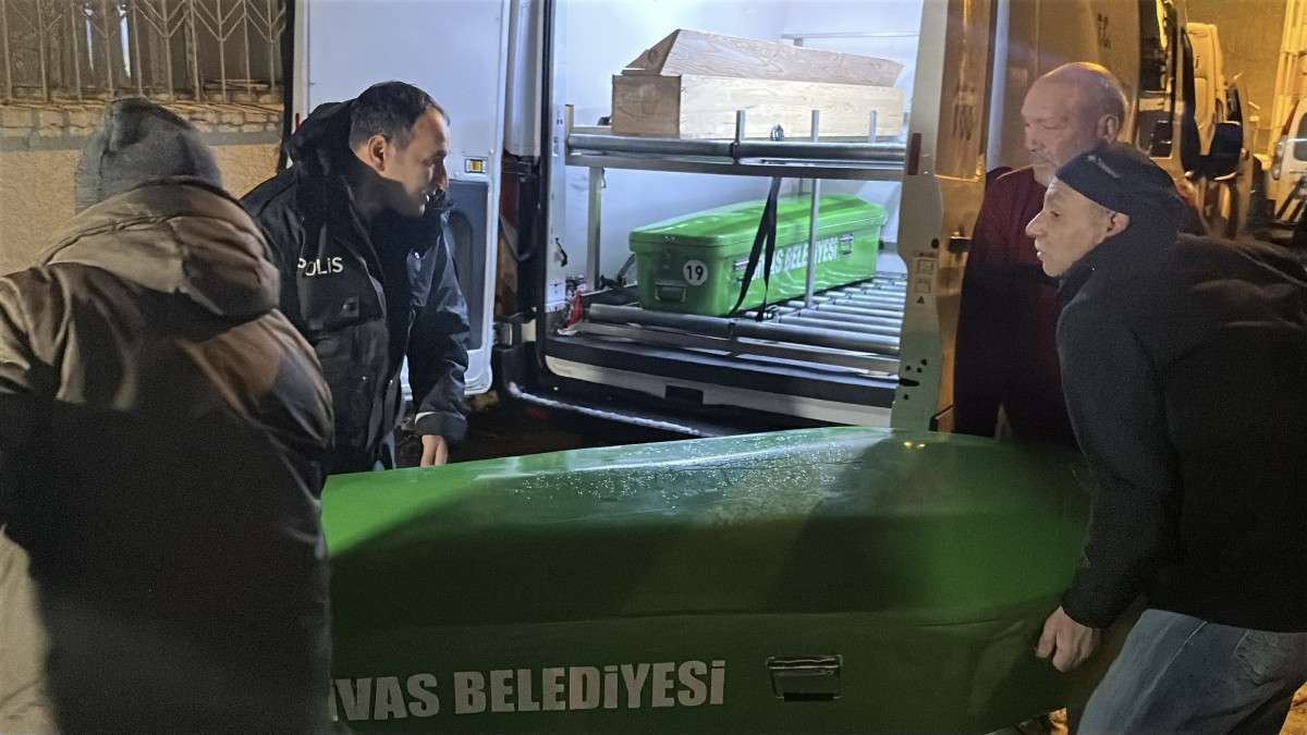 Sobadan gaz sızdı; emekli öğretmen 2 kardeşten 1'i öldü