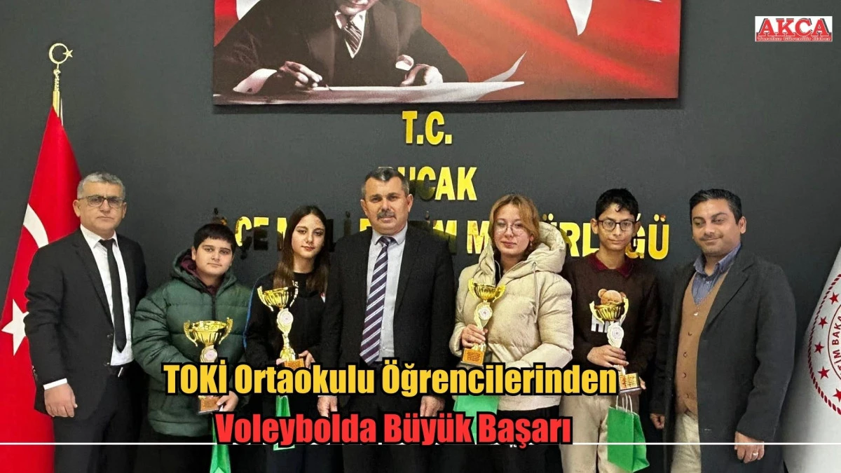 TOKİ Ortaokulu &Ouml;ğrencilerinden Voleybolda B&uuml;y&uuml;k Başarı