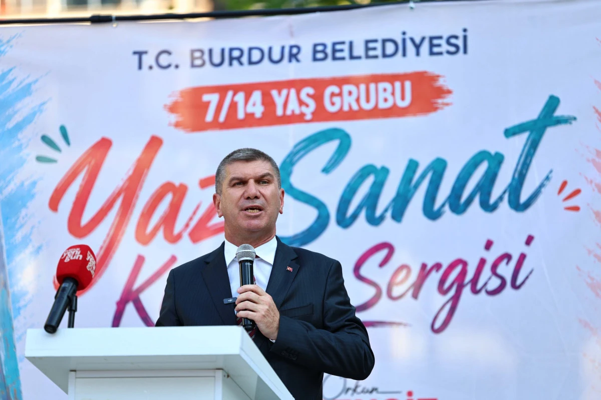 Yaz Sanat Kursları D&ouml;nem Sonu Sergisiyle Ta&ccedil;landı