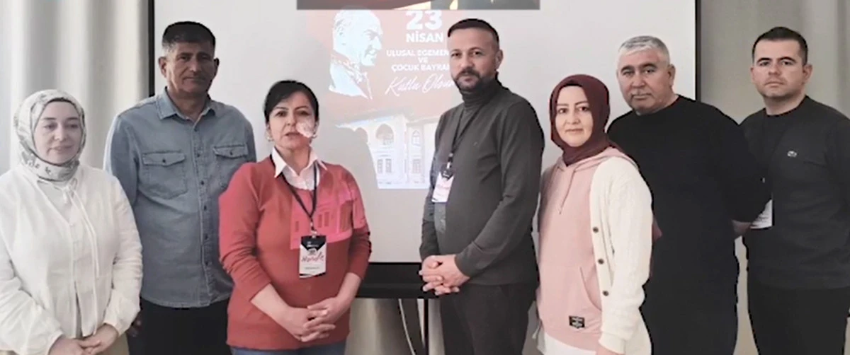 Yurt dışındaki &ouml;ğretmenlerden 23 Nisan mesajı