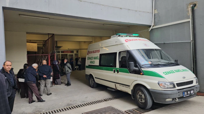 Kazada &Ouml;lenlerin Cenazeleri Alındı