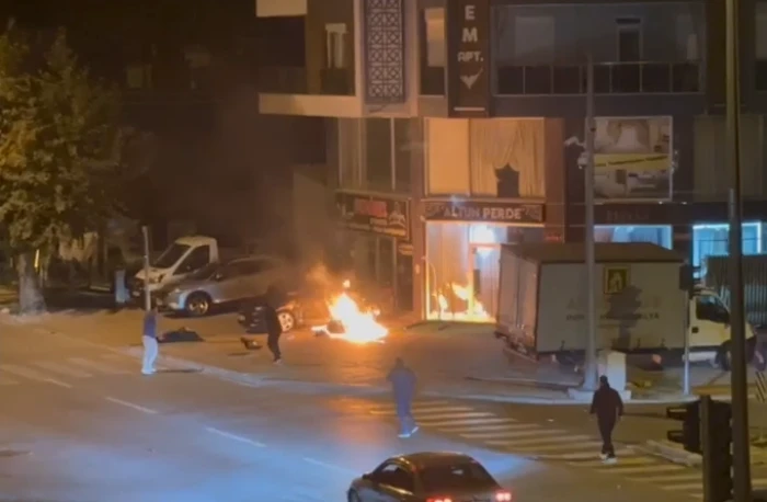 Bucak’ta otomobil ile motosiklet çarpıştı: 1 yaralı