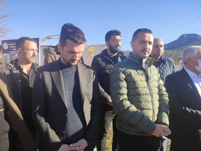 Bucak'ta FETÖ Yurdu Yıkılıyor Hafızlık Kur'an Kursu Külliyesi için hazırlıklar başladı